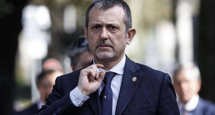 Caso Cospito, il pm di Roma chiede archiviazione per Andrea Delmastro