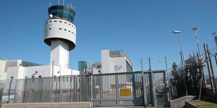 Aeroporti, l’Assessore Moro ribadisce il no alla fusione Olbia-Alghero e alla privatizzazione di Cagliari: operazione mai approvata dalla Regione