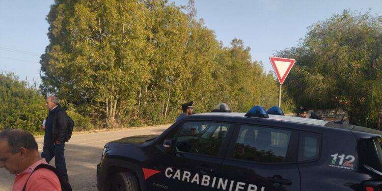 Sfratto a Sant’Anna Arresi, decine di cittadini solidali con la famiglia