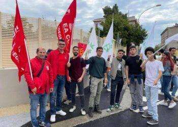 Apre campus a Cagliari, sit-in universitari sul caro affitti