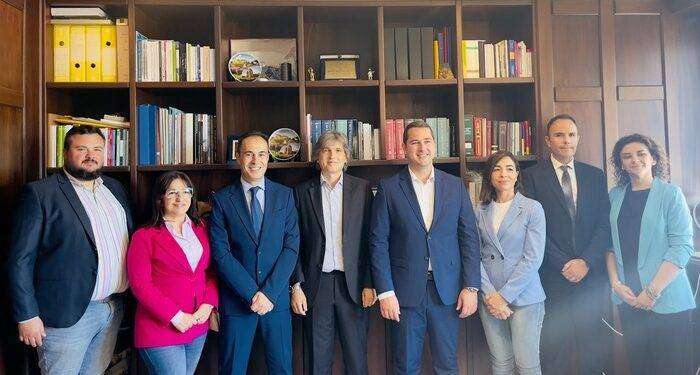 Nuova giunta comunale a Iglesias, 5 uomini e tre donne