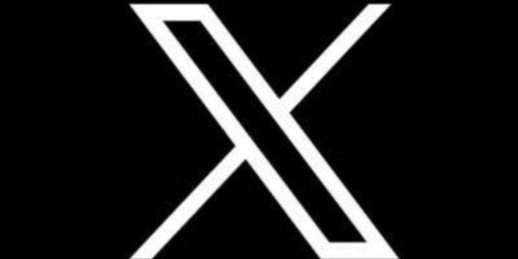Una “X” al posto dell’uccellino: Elon Musk rivoluziona Twitter e cambia tutto