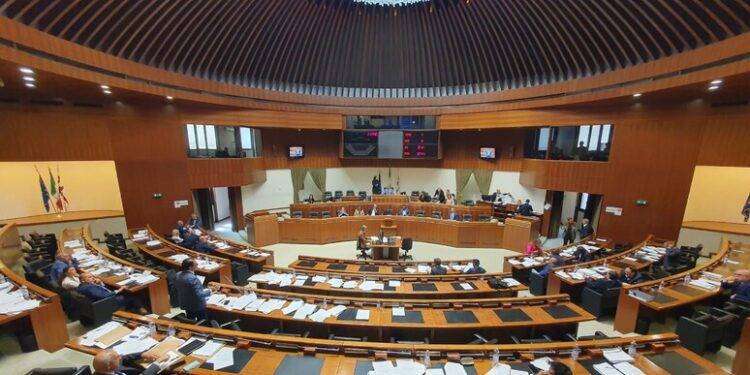 Hotel di lusso sul mare, scontro in Aula sugli ampliamenti