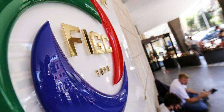 Il calcio vale 4,5 miliardi, ma volano le perdite dei club