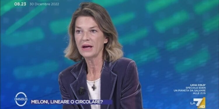 Fusani, la giornalista filosionista urla: “Giusto che taglino acqua, luce e gas a Gaza”