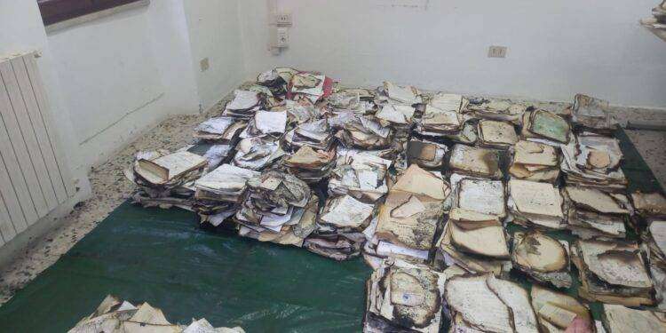 Bitti, incendio al comune: il rogo non sarebbe accidentale