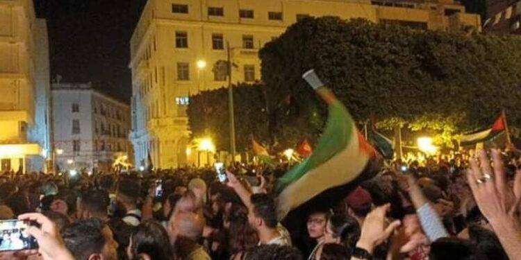 Tunisi, migliaia pro-Palestina davanti a ambasciata Francia