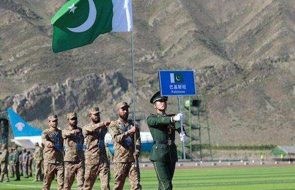 Pakistan: “Chiediamo azioni urgenti per porre fine immediatamente al bombardamento e all’assedio di Gaza”