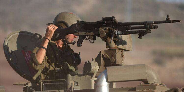 Regime israeliano ancora nella Striscia con soldati e tank