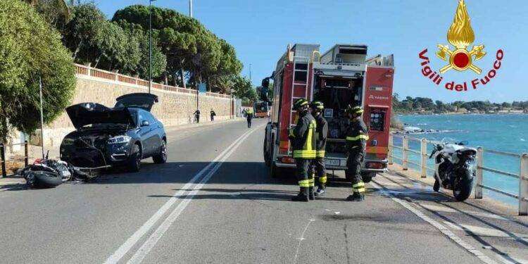 Margine Rosso, scontro tra due moto e una macchina: due feriti gravi