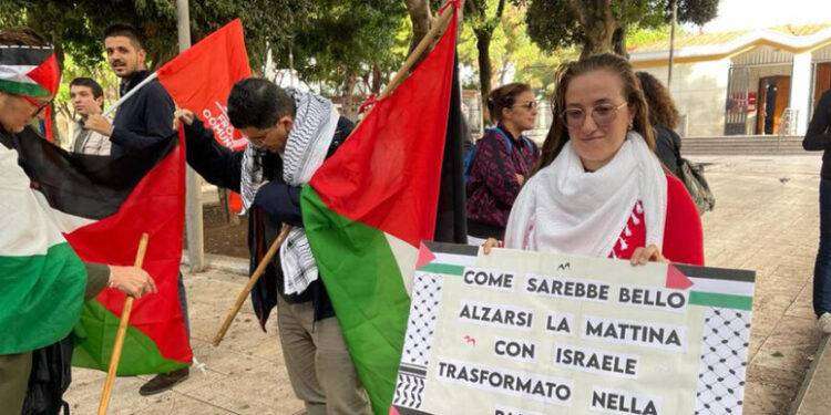 4 Novembre: corteo antimilitaristi a Cagliari, stop bombe a Gaza
