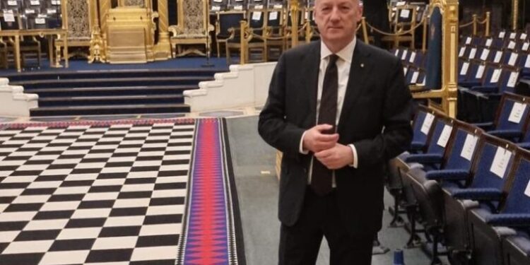 Dopo 30 anni il Gran Maestro del Grande Oriente d’Italia alla Gran Loggia della Ugle