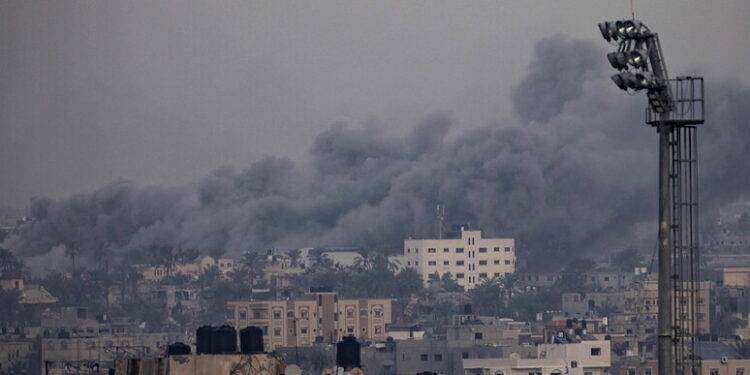 Colpita sede Mezzaluna Rossa a Khan Yunis, ci sono vittime