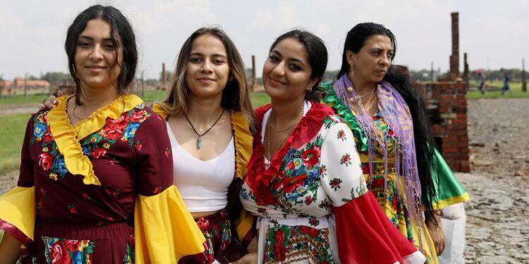 Rom di Oristano lanciano appello e raccolta firme ‘Comune trovi soluzione per emergenza casa’