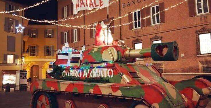 Indipendenza Modena: “Sì ad un presepe simbolo di sofferenza per la guerra, no al carro armato”
