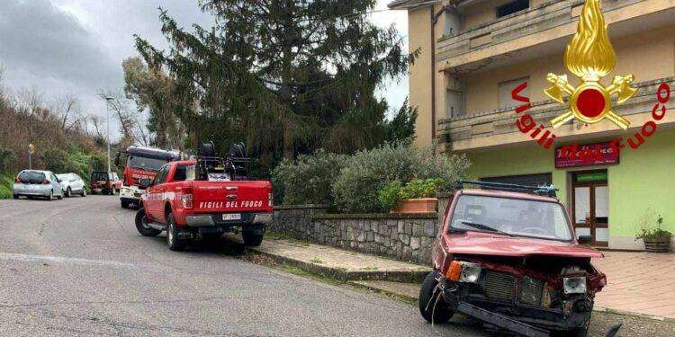 Scontro tra due auto a Cuglieri: un ferito