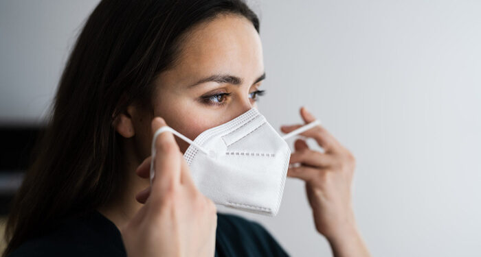 Stop alle mascherine? no! Schillaci proroga a giugno 2024 l’obbligo nelle strutture sanitarie