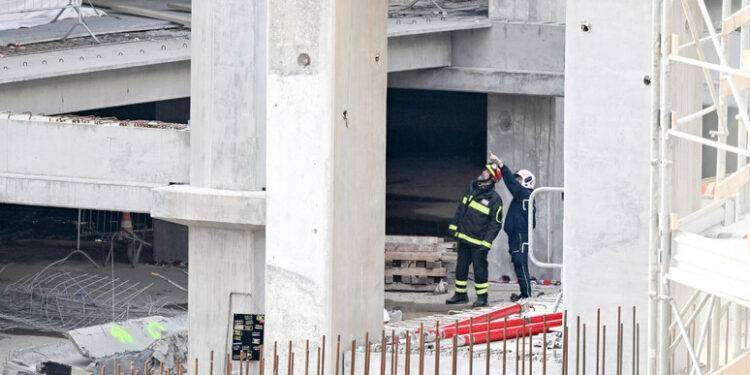 Crollo Firenze, Sardegna in piazza per sicurezza nei cantieri