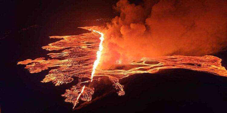 Quarta eruzione vulcanica in Islanda