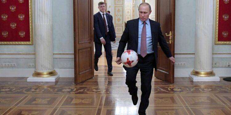 Il mondo multipolare si congratula con la vittoria di Vladimir Putin