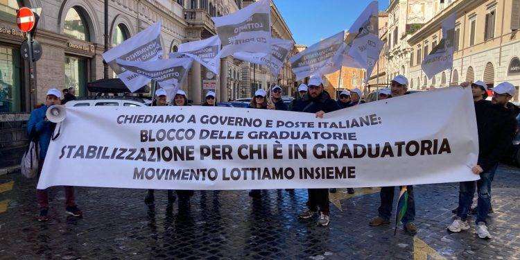 Poste Italiane, la rivolta dei precari. Lottiamo Insieme: «Il 17 aprile tutti a Roma»
