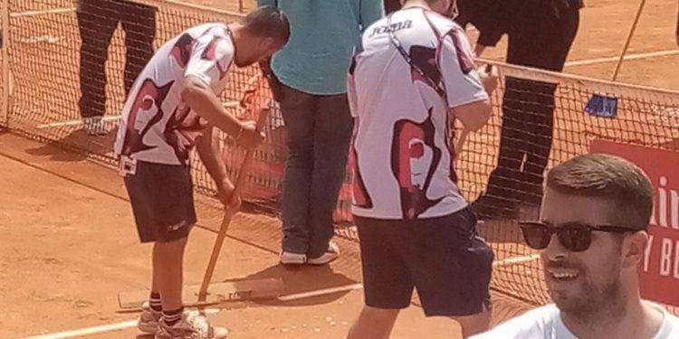 Internazionali d’Italia, Ultima generazione interrompe due partite