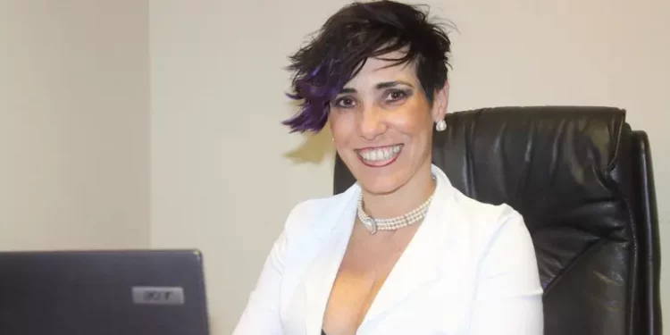 Post sessista contro assessora Desirè Manca, faccia film con Siffredi