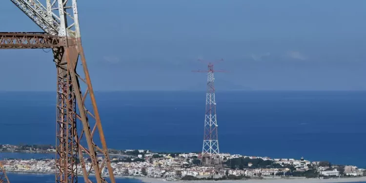 Class action contro il ponte sullo Stretto, ricorso di 104 persone