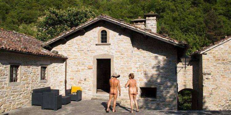 Corniola, in Toscana un piccolo Borgo tutto naturista