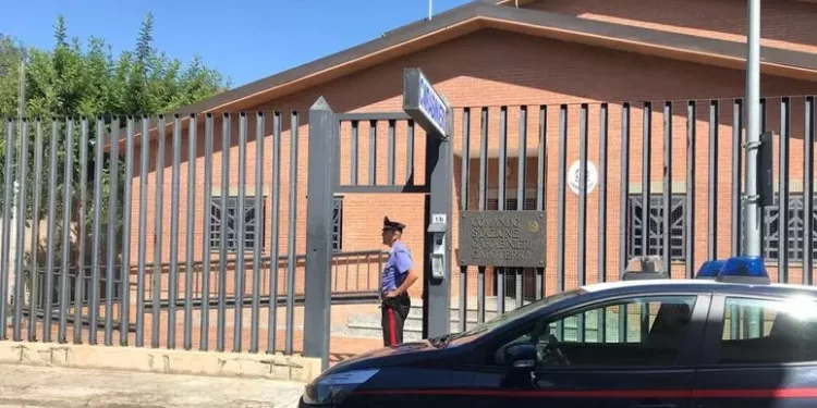 Due colpi di arma da fuoco contro un 26enne di Capoterra