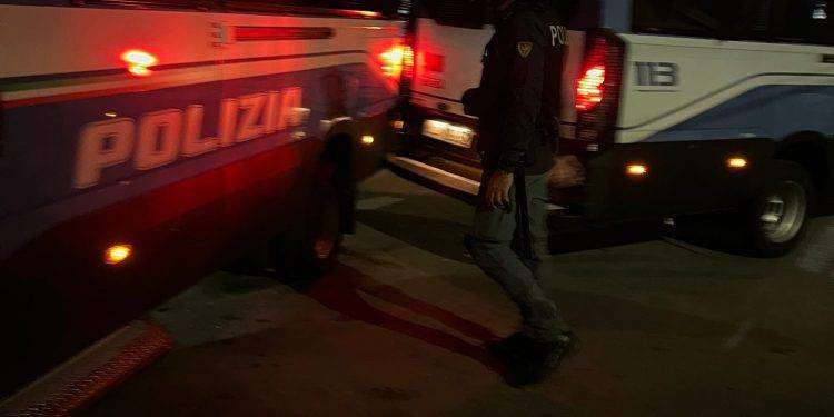 A Foras su repressione e divieto di manifestazione