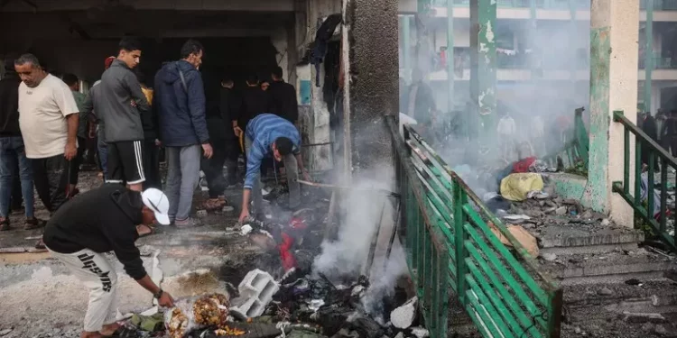 Media, oltre 60 morti nel raid israeliano nel nord di Gaza