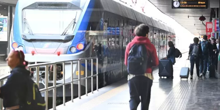 Usb, dalle 21 di domani stop ferrovieri per 24 ore