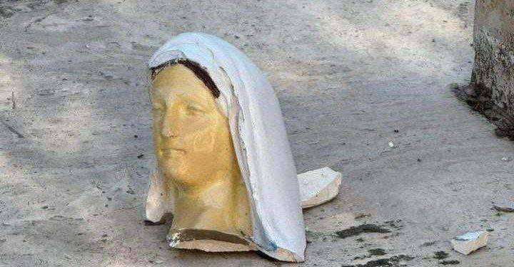 Siria, spari e danneggiamenti nell’arcidiocesi ad Hama e distrutte le tombe sciite