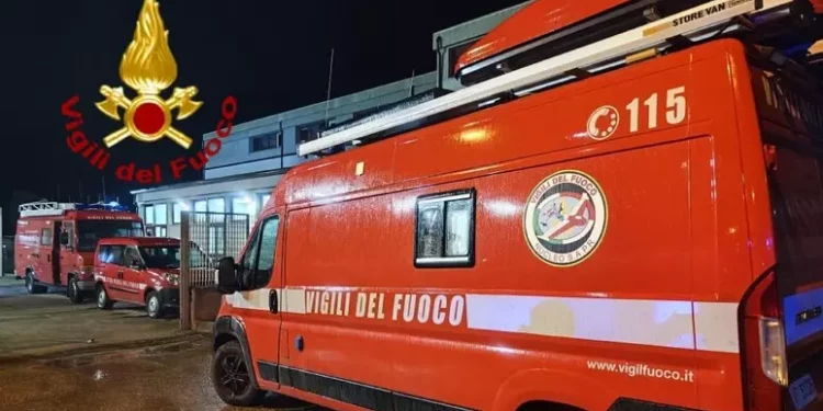Tragedia a Sassari, scoppia un incendio in casa: un morto