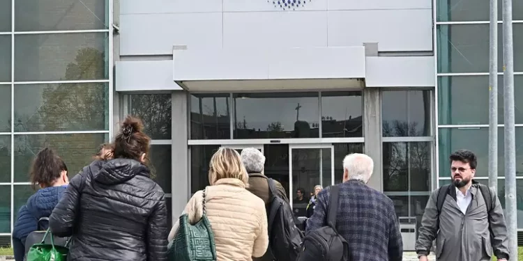 Sindacati chiedono a Stellantis aumento dei salari dell’8,8%