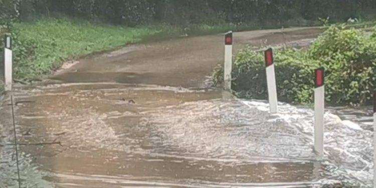 Ciclone mediterraneo sulla Sardegna, fiumi esondati e danni