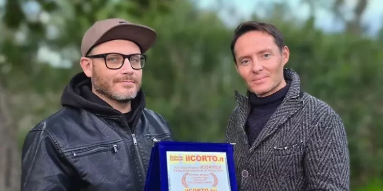 Il regista sardo Pili premiato a Roma per il miglior videoclip