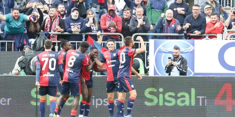 Cagliari, domani contro la Fiorentina e scatta mini ritiro