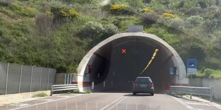 Riaperta sino al 7 maggio la galleria sulla nuova statale 125