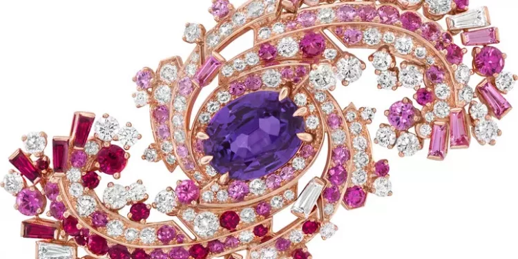 Gioielli al museo, a New York la collezione ispirata dal cosmo