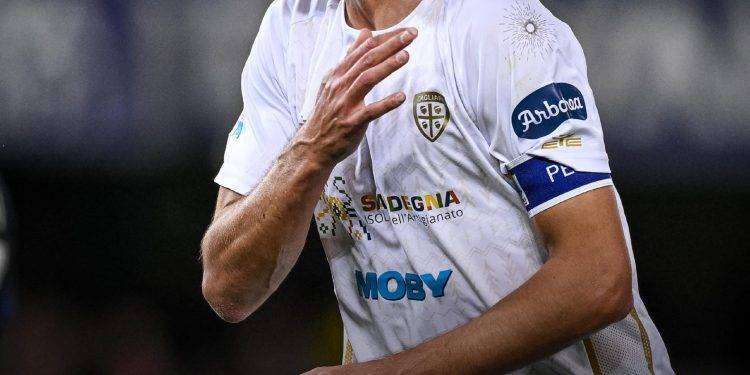 Calcio, importante vittoria del Cagliari a Verona
