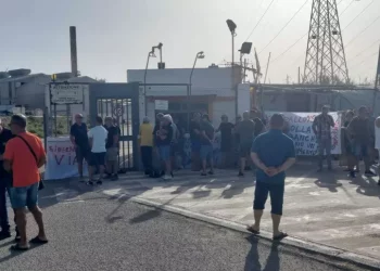 Sider Alloys, lavoratori e sindacati pronti alla protesta