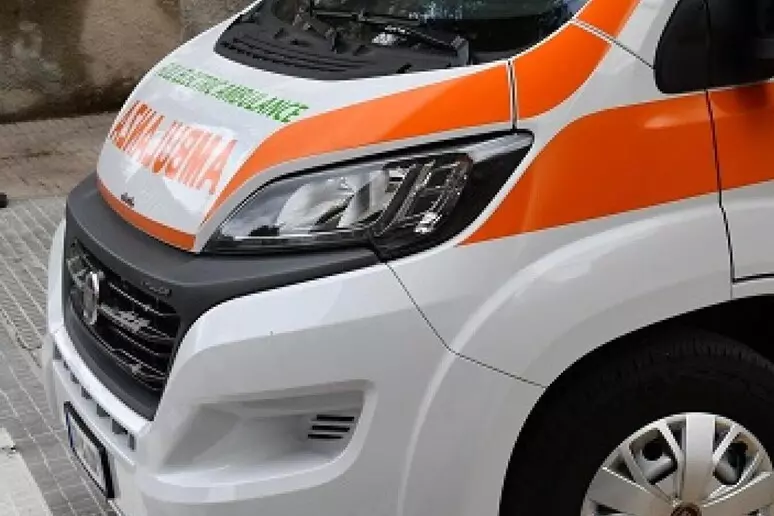 Il trattore si ribalta e precipita, morto agricoltore a Gadoni